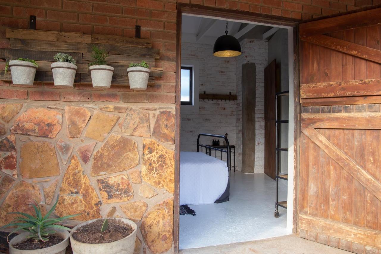 Mount High Luxury Stables
